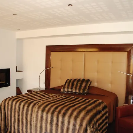 Ariane & Hotel Pontorson