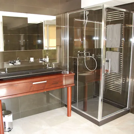 艾瑞娜spa酒店 3*