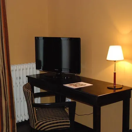 艾瑞娜spa酒店 3* 蓬托尔松