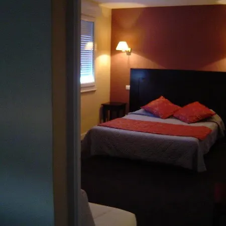 Ariane & Hotel Pontorson