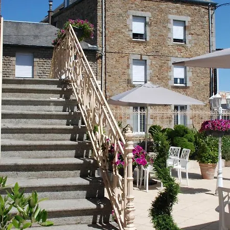 艾瑞娜spa酒店 3* 蓬托尔松