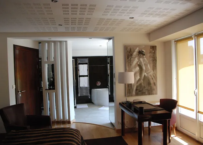 Ariane & 3* Понторсон