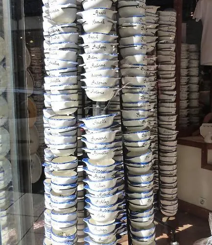 Отель Ariane & Понторсон