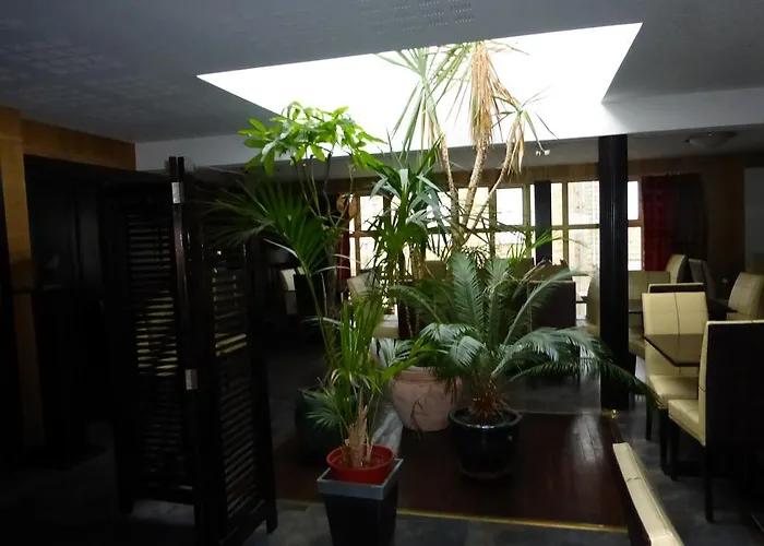 Ariane & Hotel Pontorson