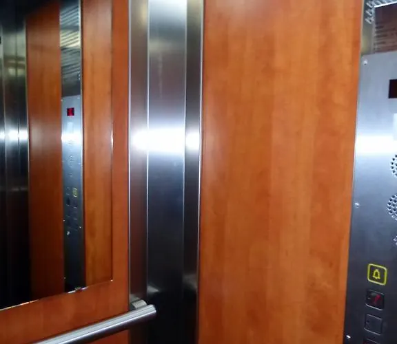 Ariane & Отель 3*