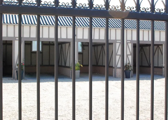 Ariane & Отель 3*