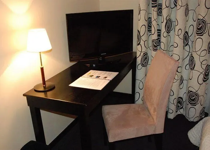 Hotel Ariane & Pontorson